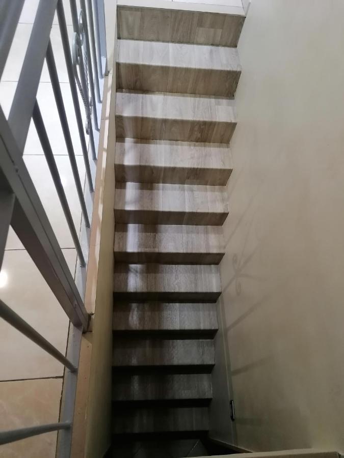 La Mansardina Apartment เนเปิลส์ ภายนอก รูปภาพ