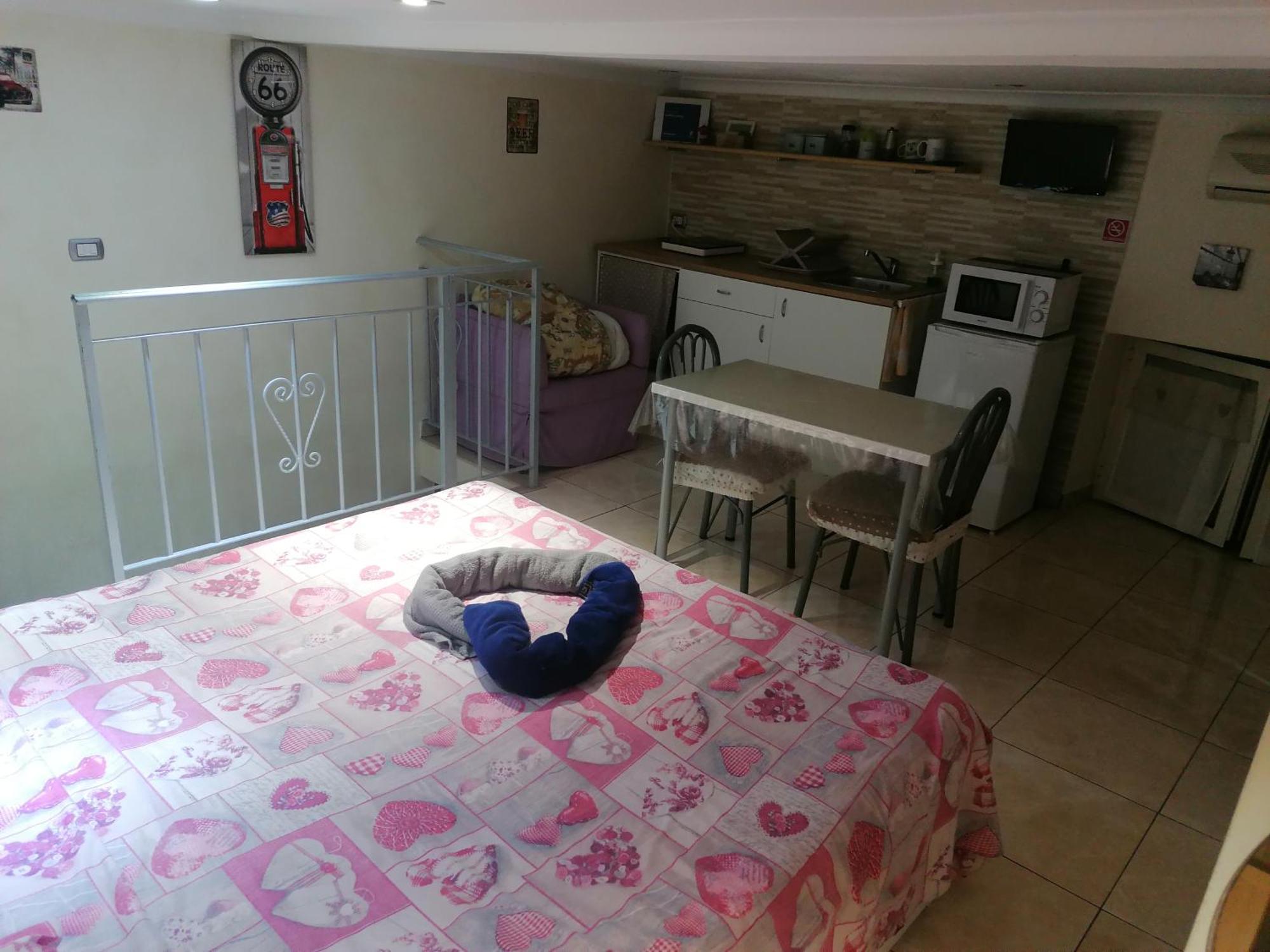 La Mansardina Apartment เนเปิลส์ ภายนอก รูปภาพ